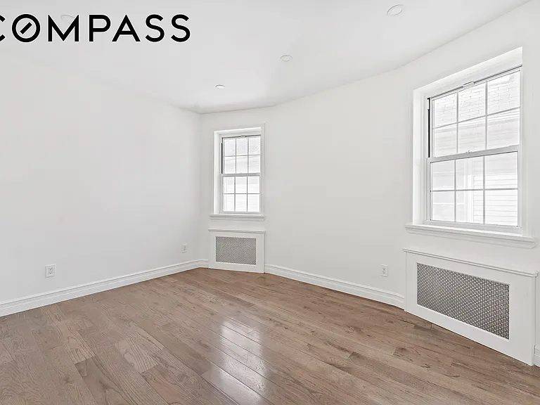 65 Bay 23rd St #2 — Photo 7
