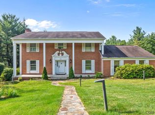 306 Graystone Ln, Johnstown, PA