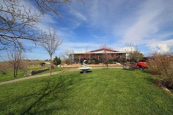 1st image of 3383 Hokan Ln
