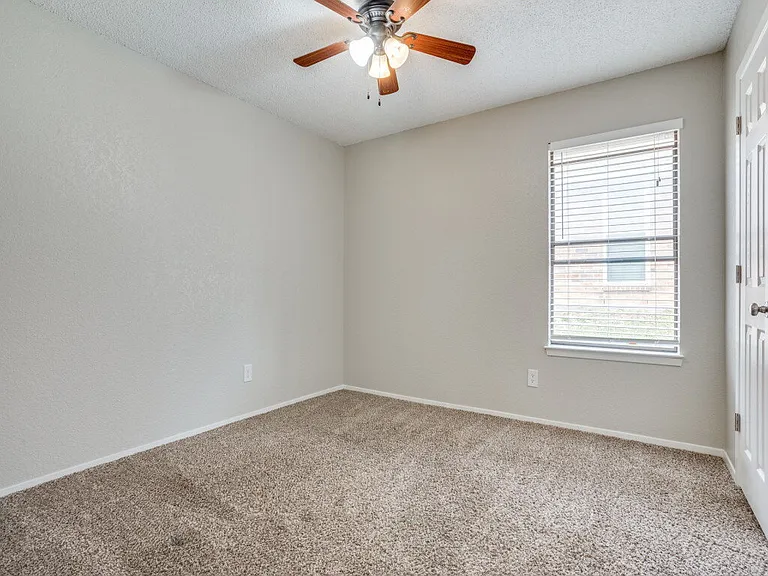 1328 Blanco Ct — Photo 11