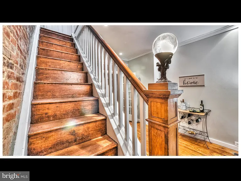 1209 S Ellwood Ave — Photo 19