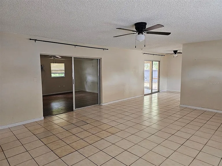 7409 Manatee St — Photo 8