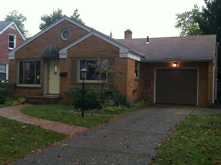 4540 N May Ave — Photo 4
