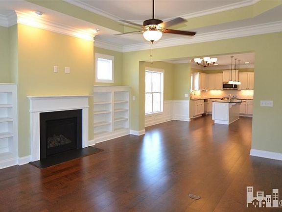 2nd image of 2008 Willowhaven Ln