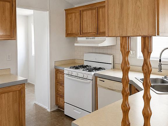 3rd image of 2686 W Mill St Space 22