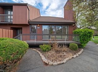29 Bloomingdale Dr, Hillsborough Twp., NJ 08844