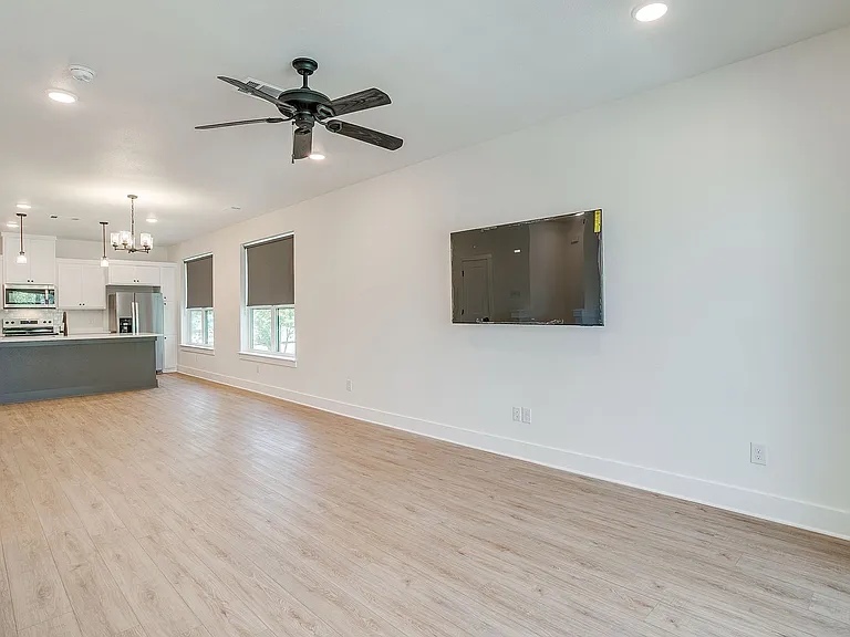 2341 Benbrook Blvd — Photo 53