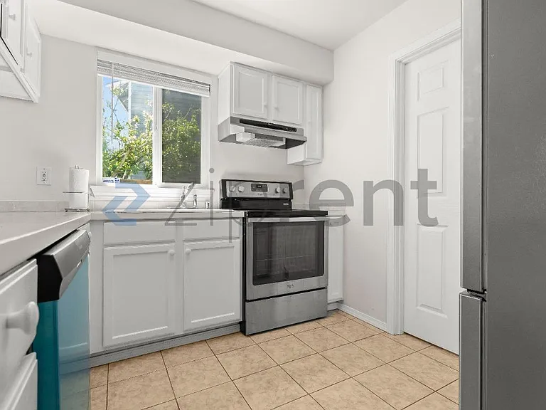 3406 151st Pl SW — Photo 10