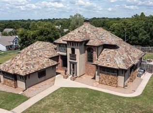 521 W Clark St, Warrensburg, MO 64093