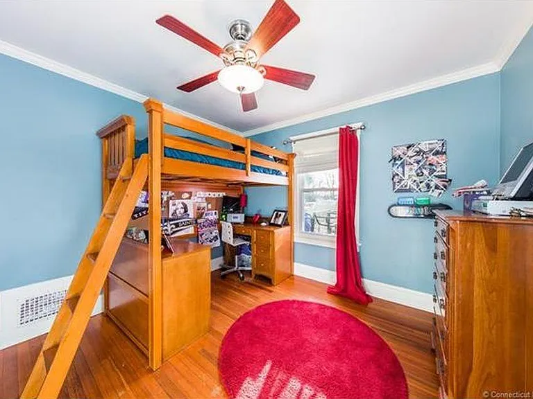 bedroom2