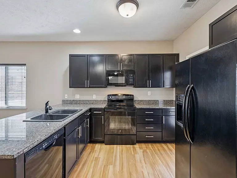 North Pointe Villas — Photo 258