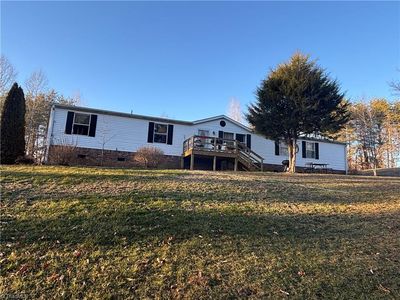 1048 Jessica Ln, Tobaccoville, NC, 27050