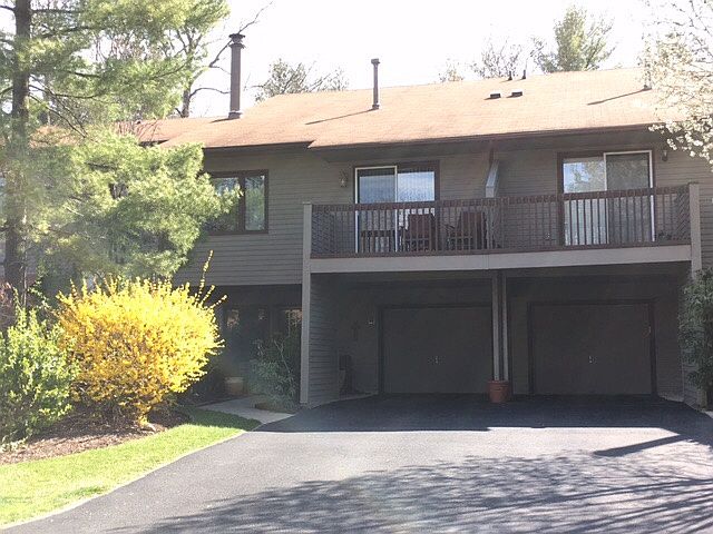 Desirable Ramapo Ridge