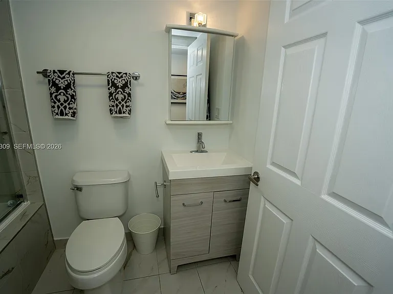 2951 S Bayshore Dr #716 — Photo 6