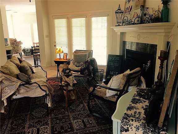 5th image of 27072 Stonewood Dr