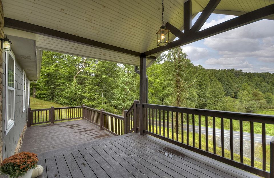 2nd image of 10266 Boardtown Rd