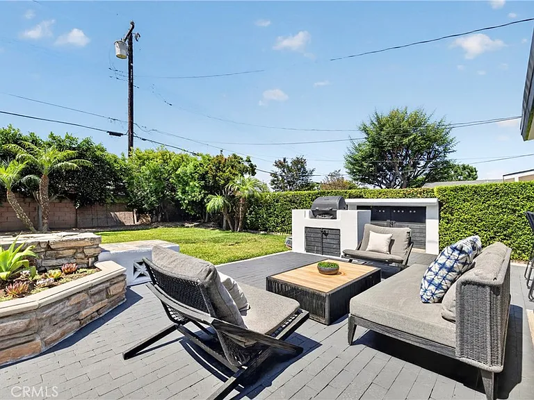 1030 E Oakmont Ave — Photo 19