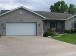 806 Southland St, Centralia, MO 65240