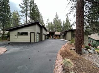 60734 Golf Village Loop, Bend, OR 97702