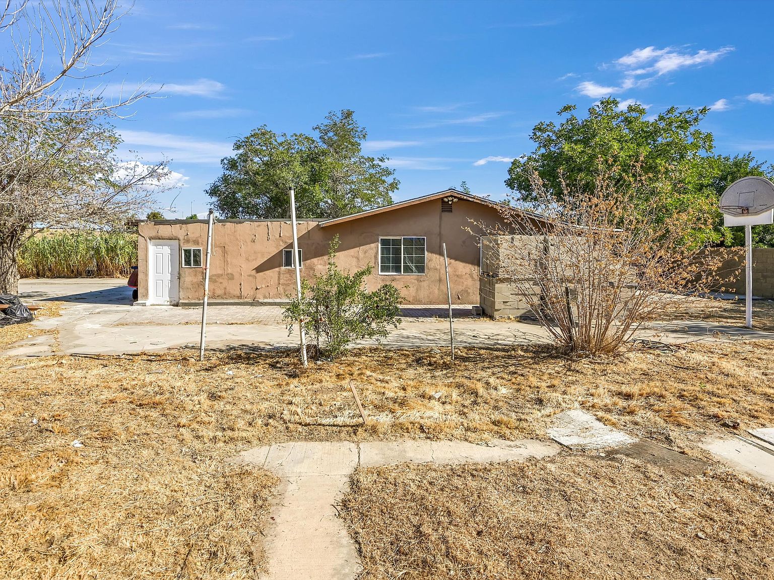 専用ページ 42736 Valley Line Rd, Lancaster, CA 93535 | Zillow