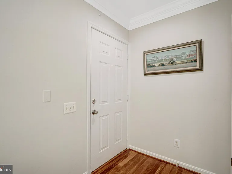5945 Terrapin Pl #304 — Photo 11