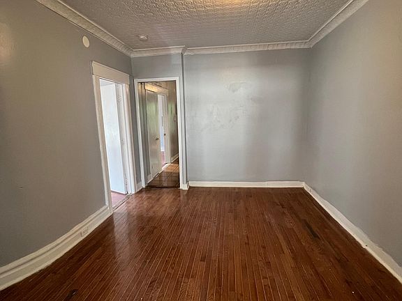 3rd image of 384 Sanford Ave Floor 2