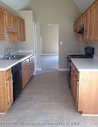 2nd image of 5828 Alexandria Ln