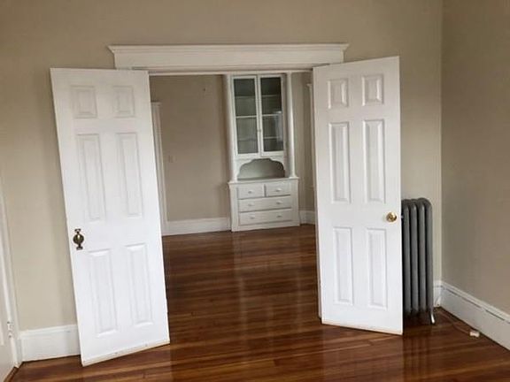 2nd image of 34 S Prospect St Floor 2
