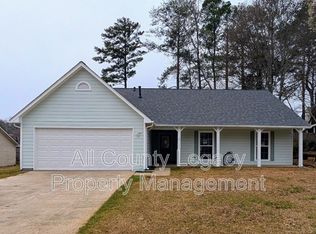 2371 Bankston Cir, Snellville, GA