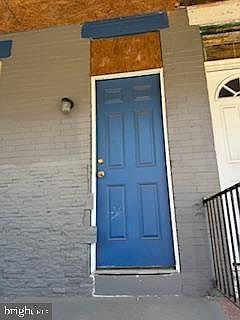 3rd image of 5022 Ogden St