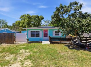 587 Dixie Hwy, Tarpon Springs, FL 34689