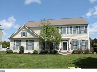 156 Applegate Dr, West Chester, PA 19382