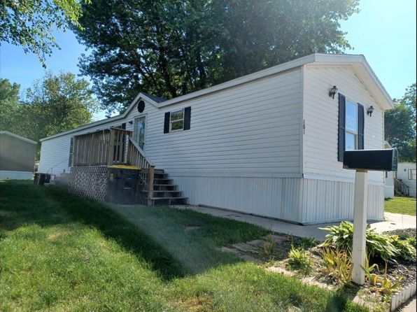 2300 79th Ave W