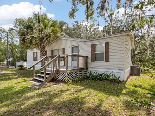 704 SE 791st St, Old Town, FL 32680