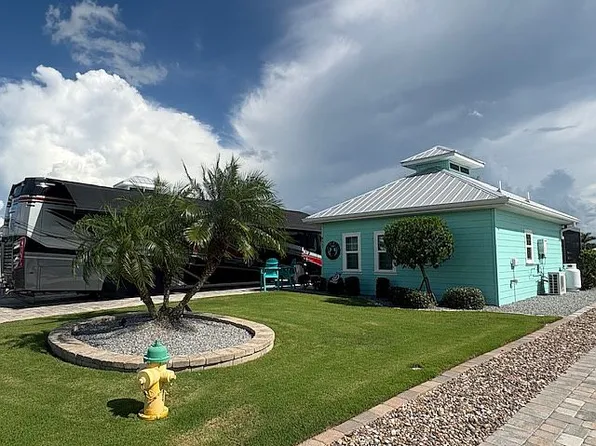 8407 SW Sand Crane Cir, Arcadia, FL 34269