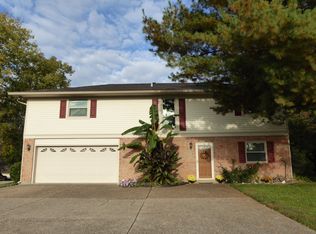 5707 River Rd, Prospect, KY 40059