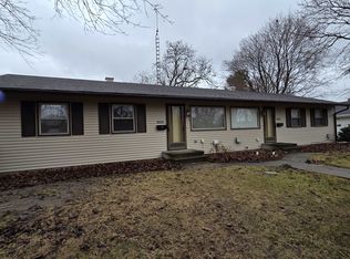 1208-1212 Oakley St, Belvidere, IL 61008