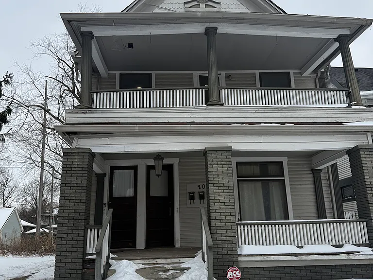 2060 Central Ave #3 — Photo 14