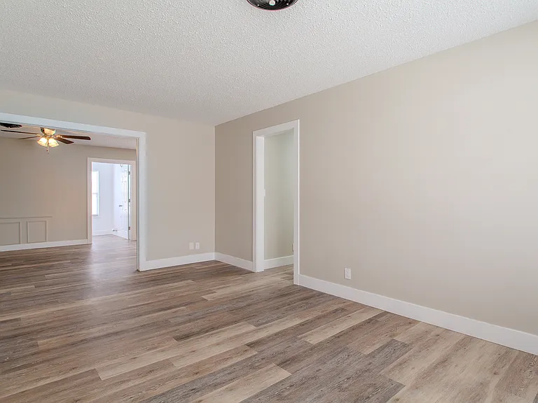 621 S Hayes St #8 — Photo 4