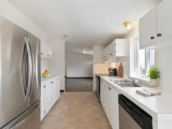 260 NW Golden Hills Dr Spc 57, Pullman, WA 99163
