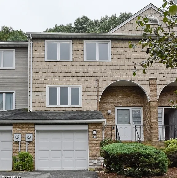 149 Patriots Rd — Photo 1