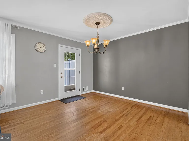 4507 Josephine Ave — Photo 6