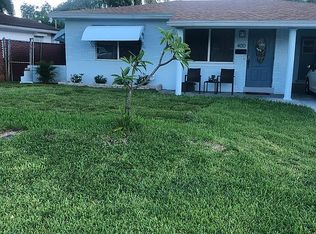 400 NE 45th St, Oakland Park, FL 33334