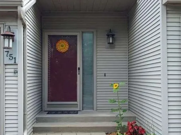 751 Eastbridge Ct #1, Rochester Hills, MI 48307