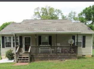 1960 Clove Ln, Knoxville, TN 37921