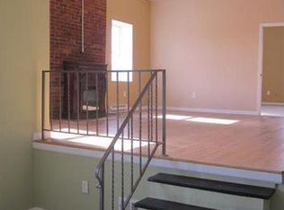 4812 Hatfield St, Pittsburgh, PA 15201