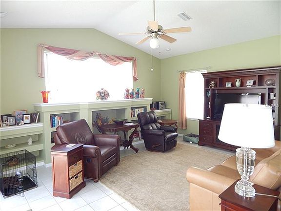 3rd image of 12124 Knotty Pine Loop
