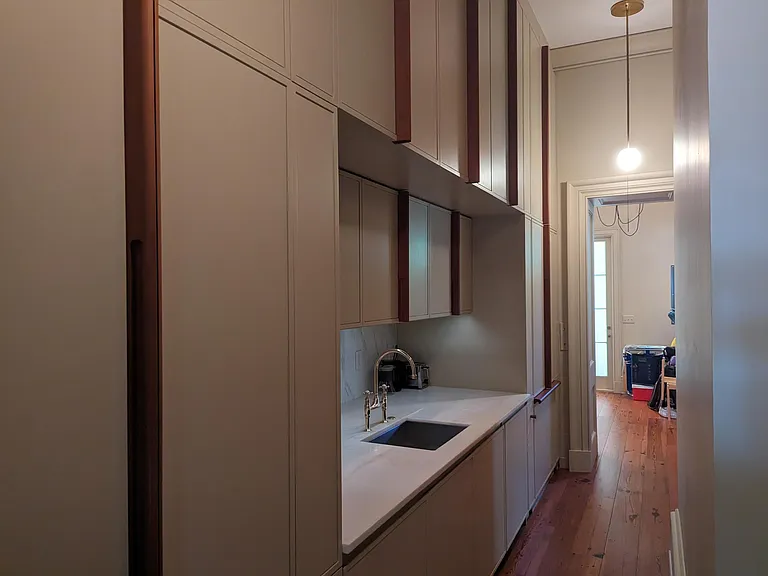 103 Bull St — Photo 9