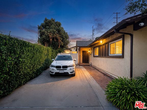 3rd image of 22756 Mobile St
