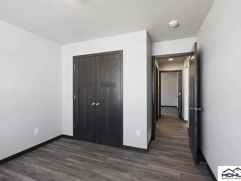 1739 Honor St — Photo 15